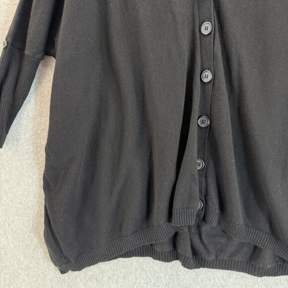 OneA Womens Black Button-Up Cardigan Sweater Button Sleeve Boxy Size Medium NWT - Picture 3 of 15